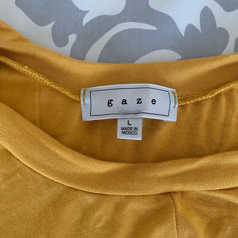 Yellow cropped tee - Picture 5 of 5